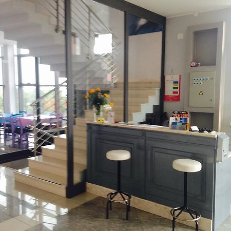 Hostel Ceska Beseda Рийека Екстериор снимка