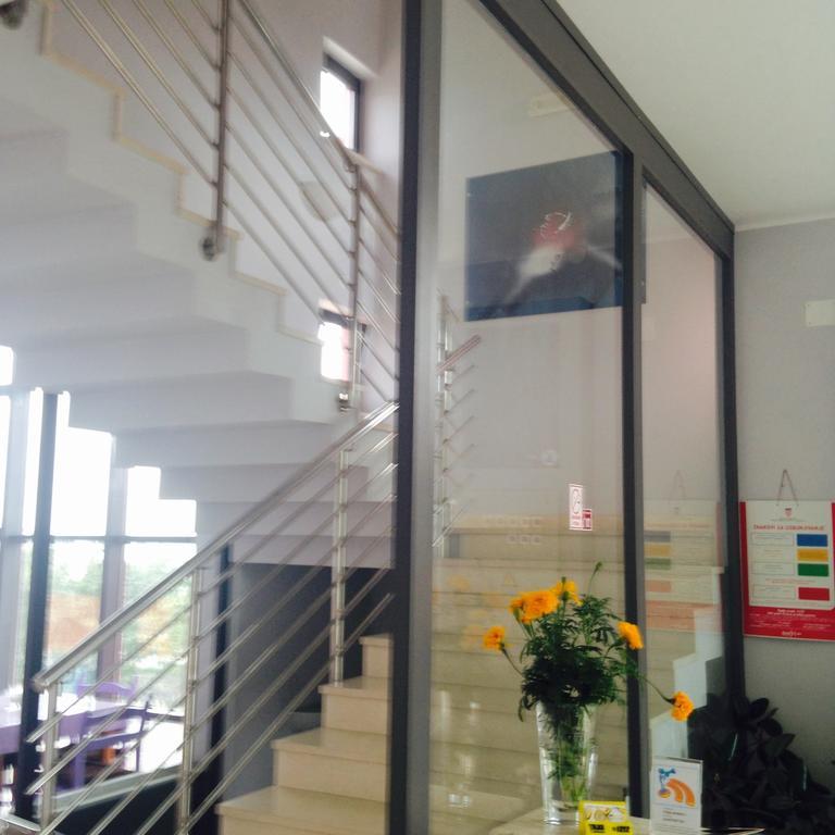 Hostel Ceska Beseda Рийека Екстериор снимка