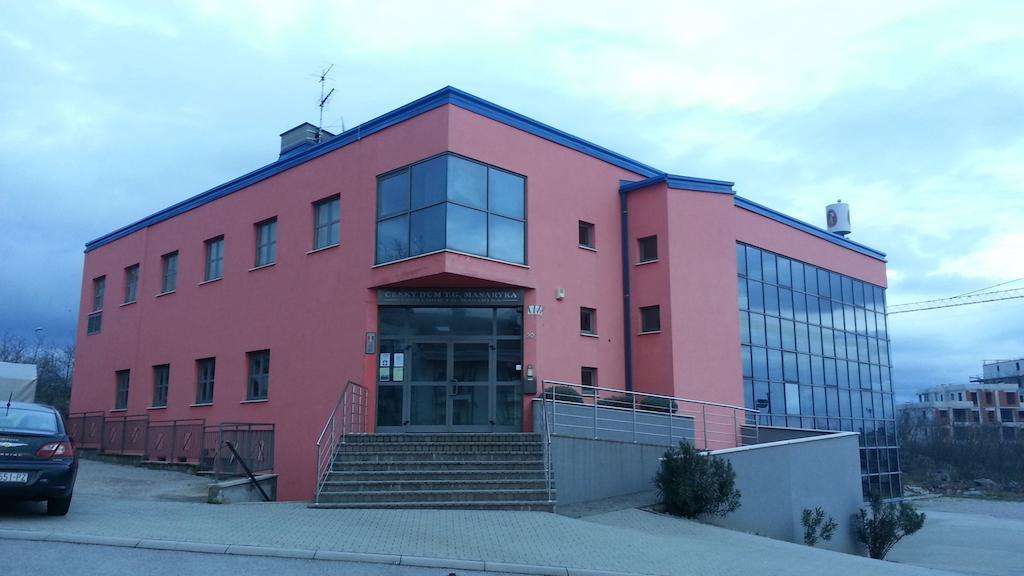 Hostel Ceska Beseda Рийека Екстериор снимка