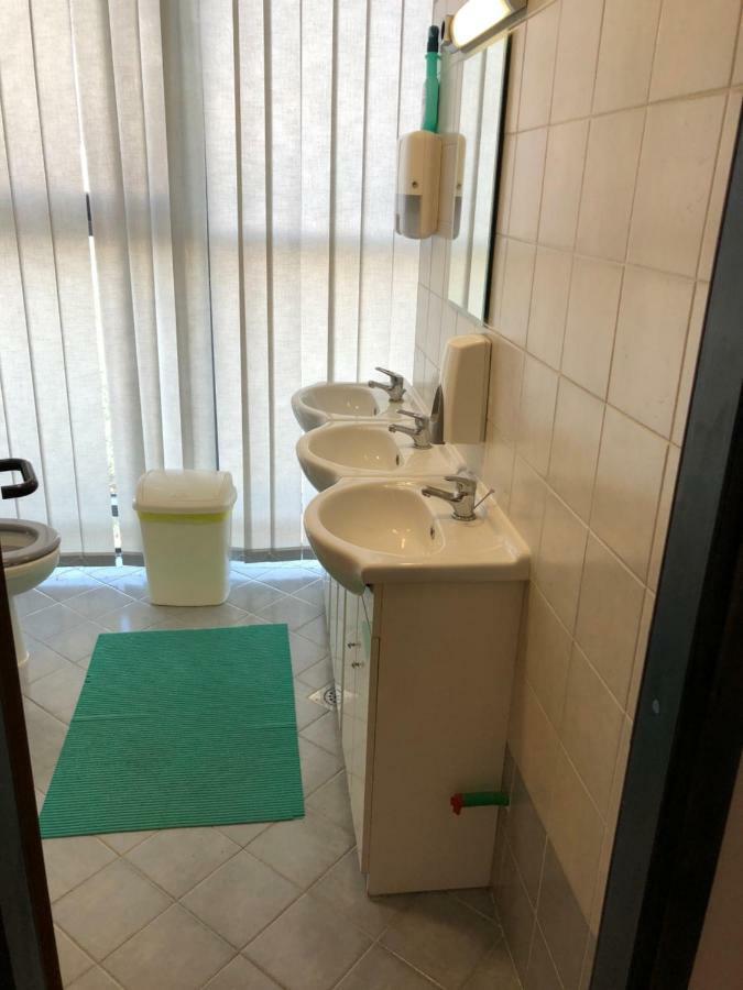 Hostel Ceska Beseda Рийека Екстериор снимка