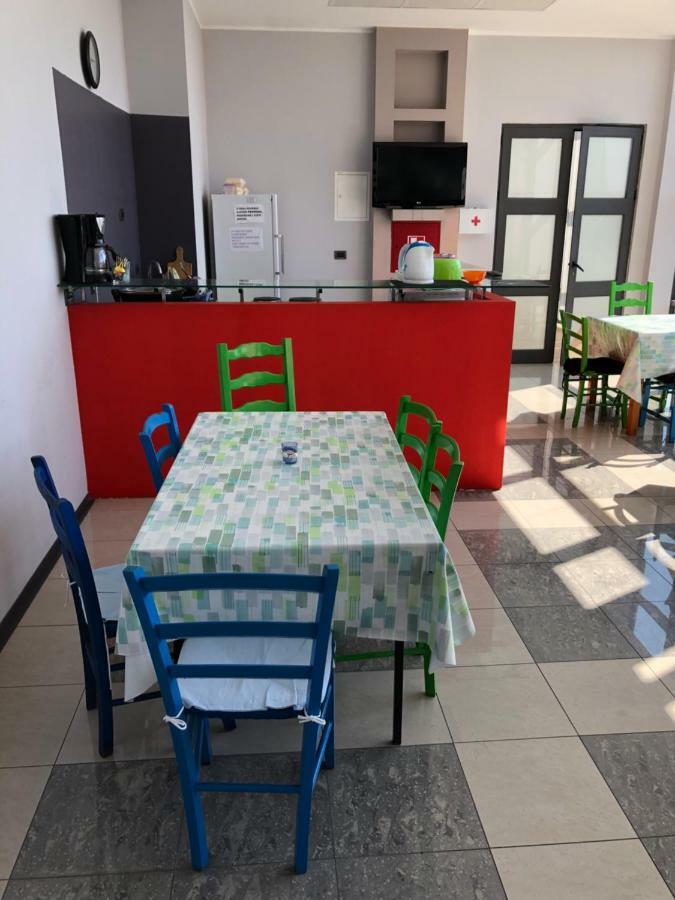 Hostel Ceska Beseda Рийека Екстериор снимка