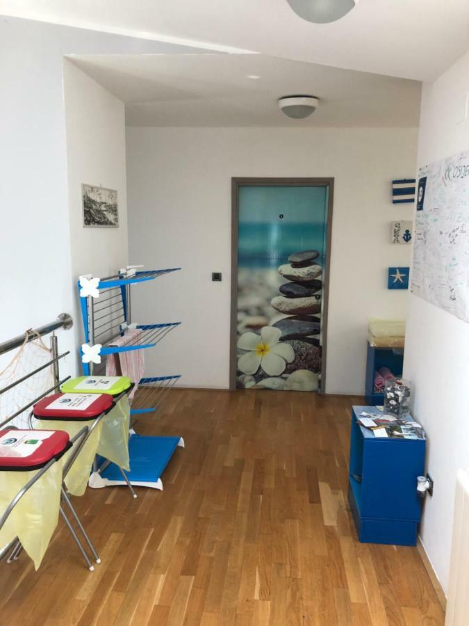 Hostel Ceska Beseda Рийека Екстериор снимка