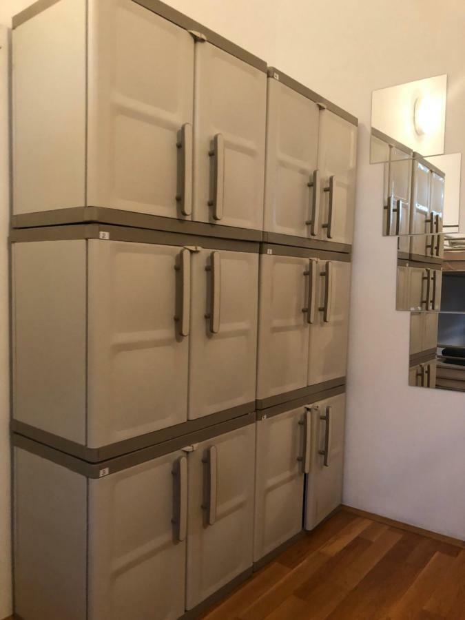 Hostel Ceska Beseda Рийека Екстериор снимка