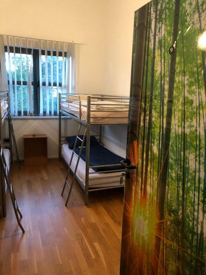 Hostel Ceska Beseda Рийека Екстериор снимка